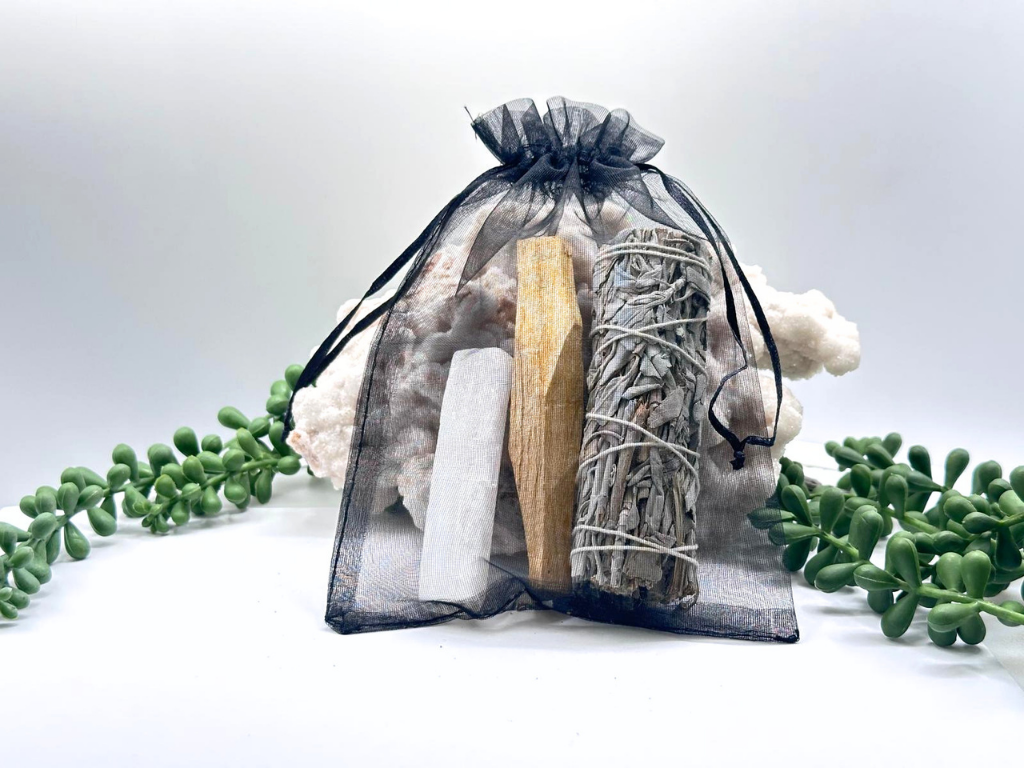 Meraki Gemstones - ENERGY CLEANSING TRIO - White Sage, Palo Santo, Selenite